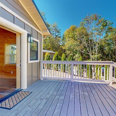 Whiskey Barrel Retreat Villa Sevierville Ngoại thất bức ảnh